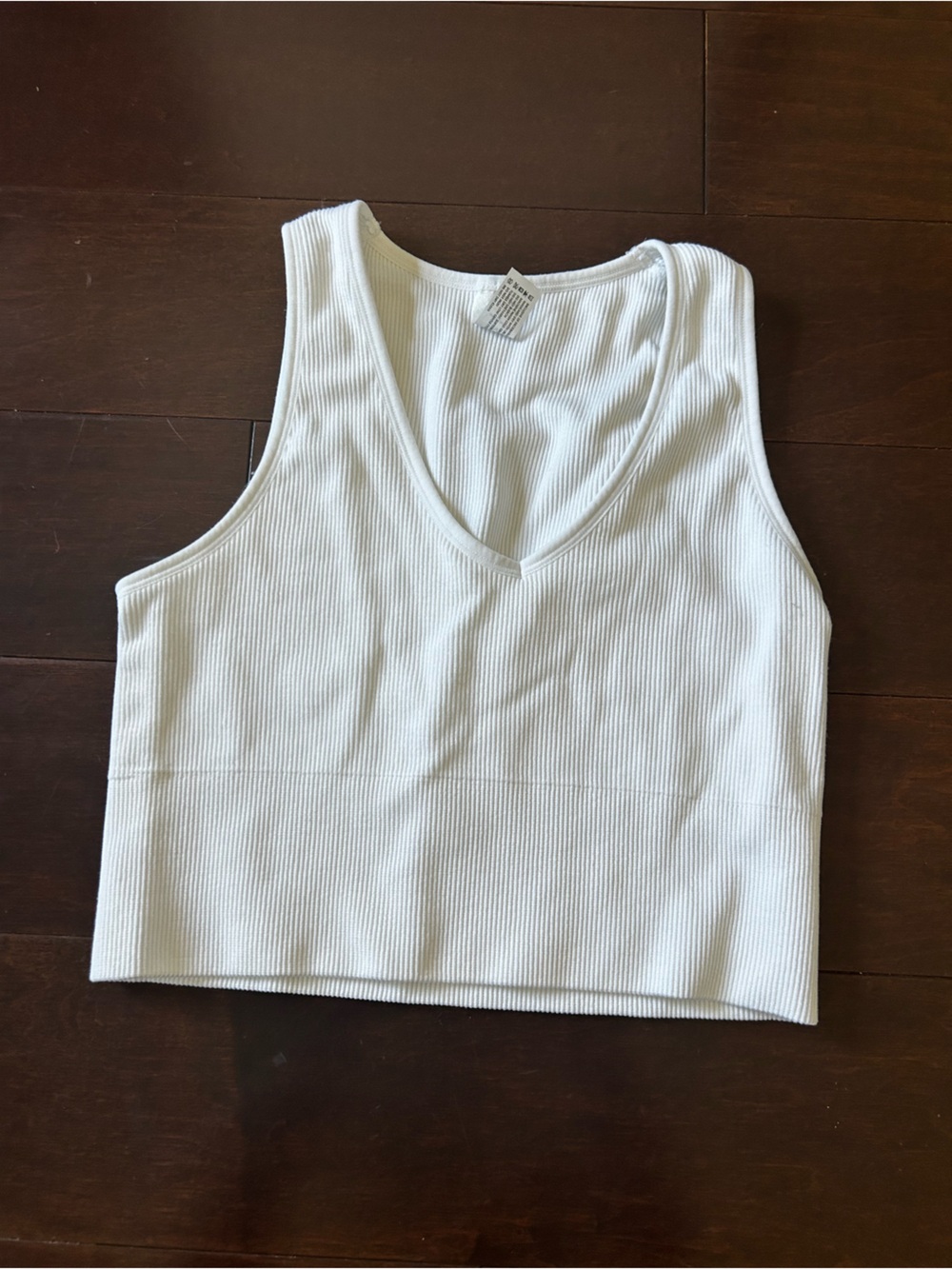 90 Degree By Reflex White Ribbed V-Neck Crop Tank